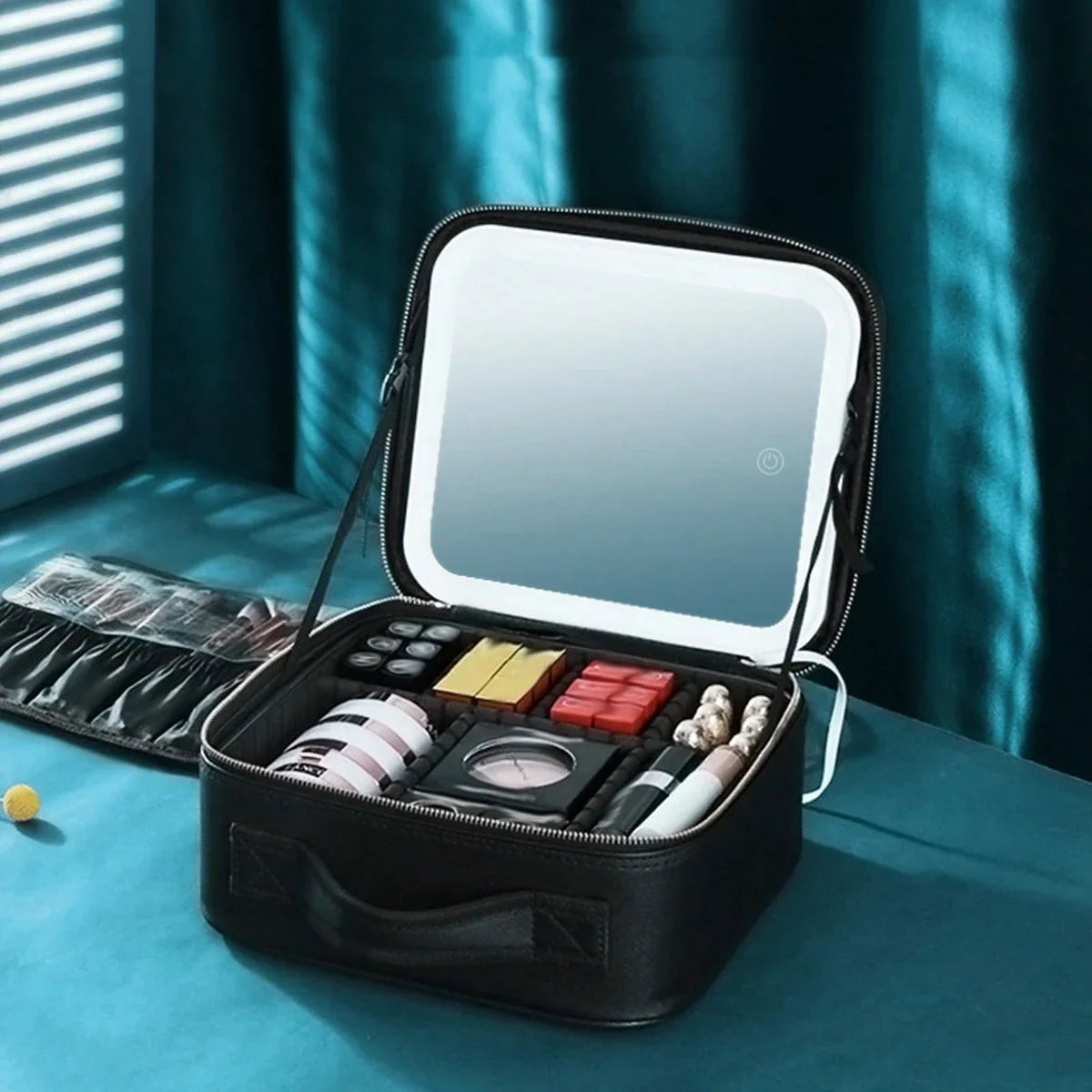 AVENU. LUME-CASE