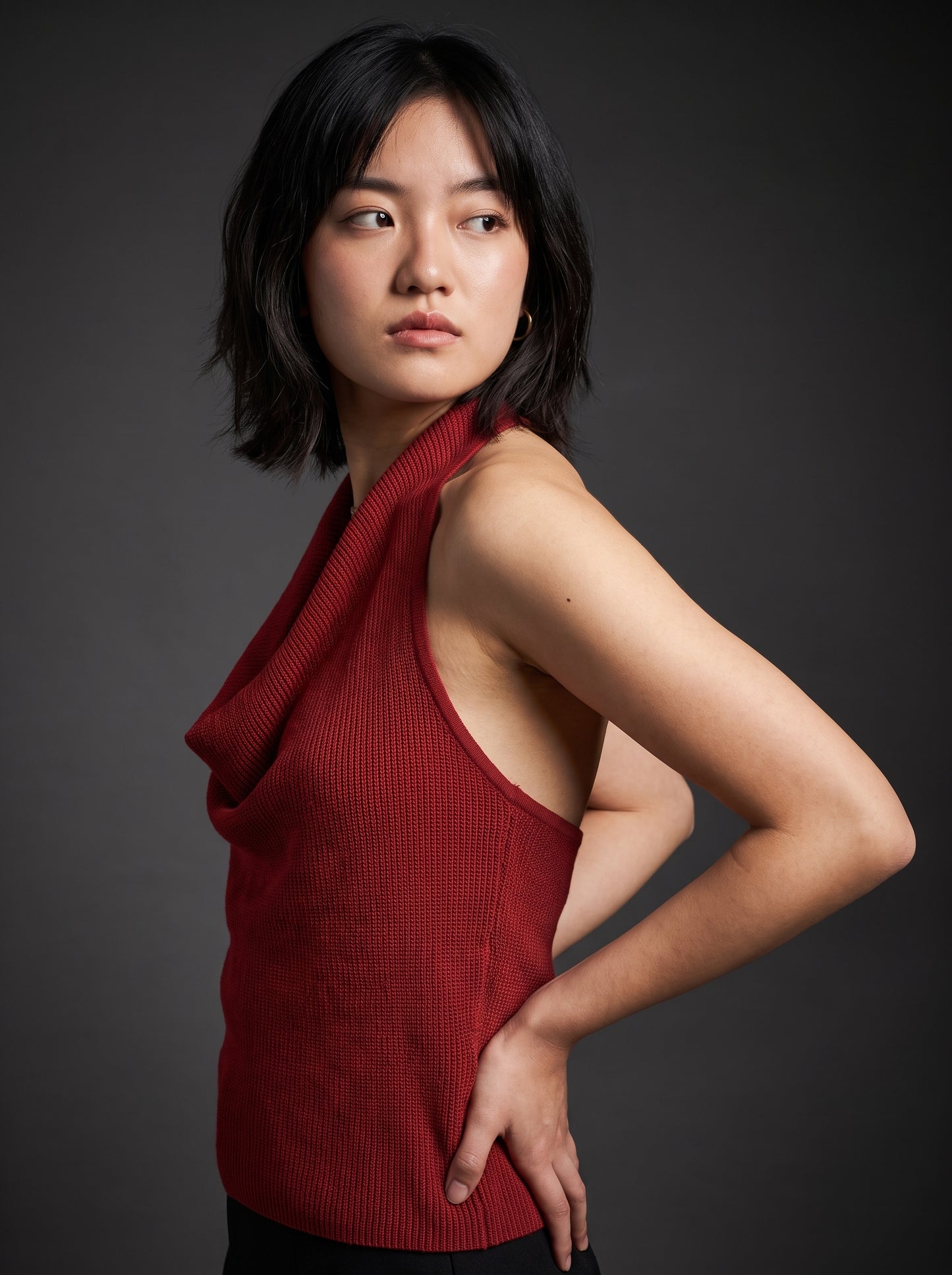 AVENU. COWL-HALTER