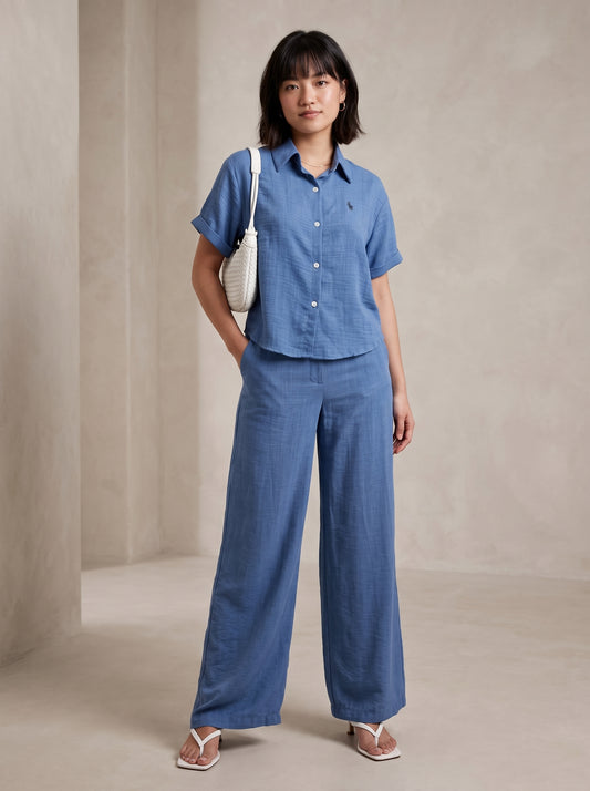 AVENU. Marina Linen Set