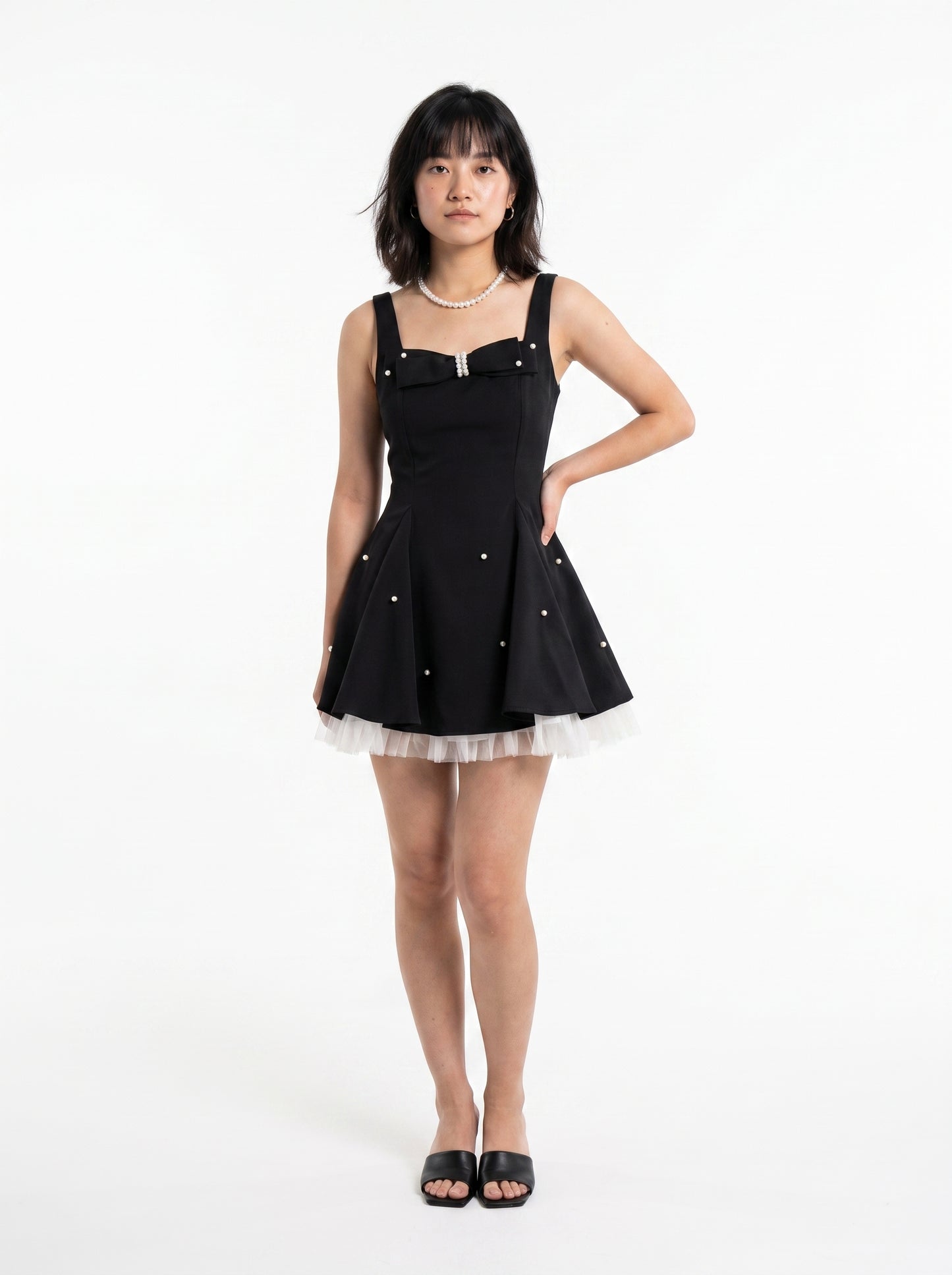 AVENU. C-candy Classic Mini Dress