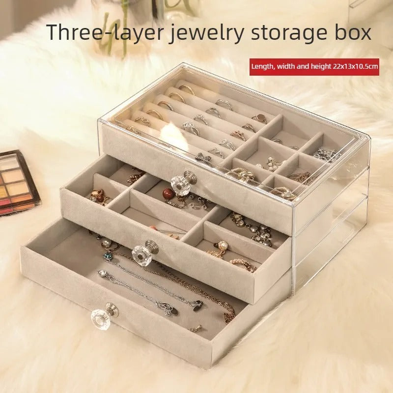 AVENU. CEDAR-COLLECTION
